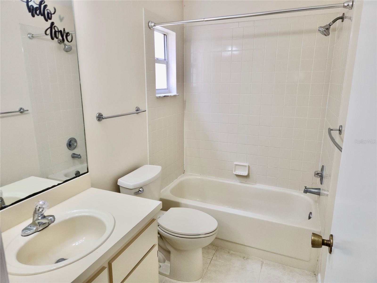 8725 HUNTFIELD ST, TAMPA, FL, 33635