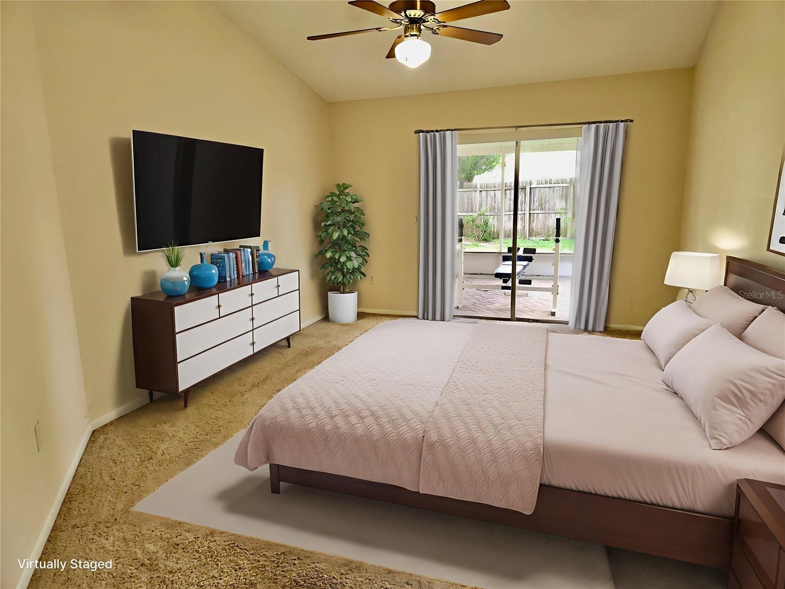 8725 HUNTFIELD ST, TAMPA, FL, 33635