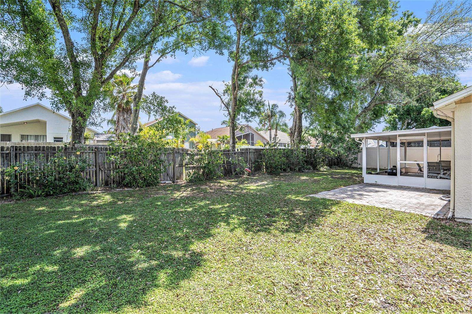 8725 HUNTFIELD ST, TAMPA, FL, 33635