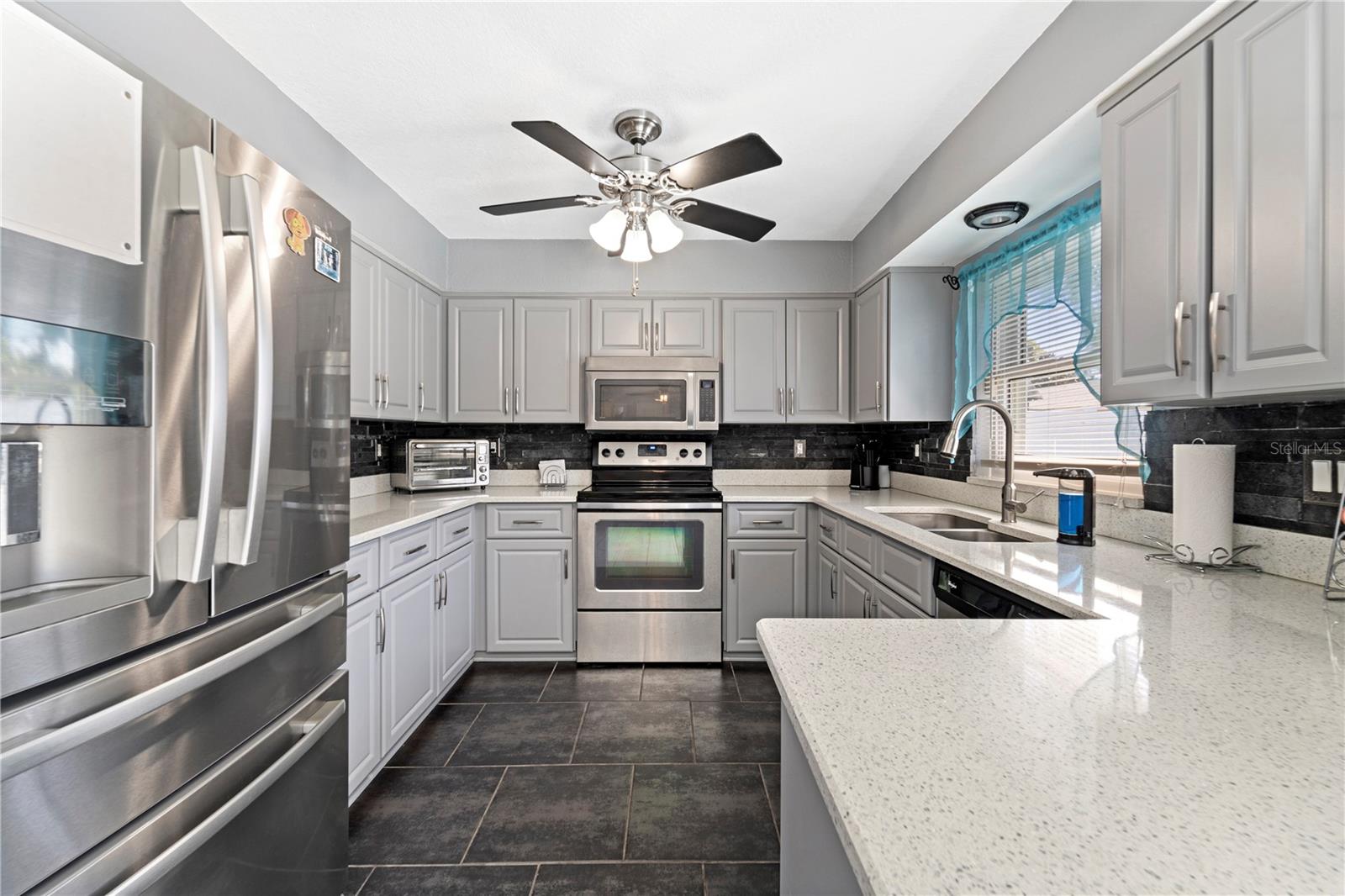 9770 129TH AVE N, LARGO, FL, 33773