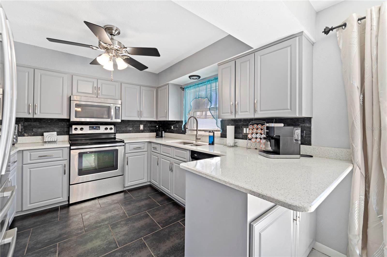 9770 129TH AVE N, LARGO, FL, 33773