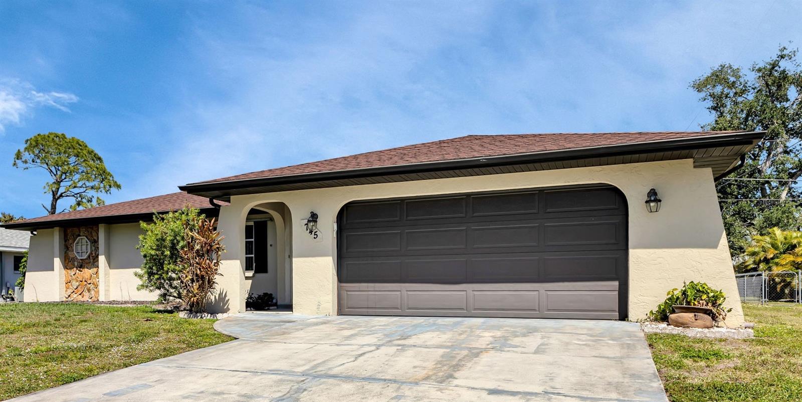 745 COLUMBIA ST, PORT CHARLOTTE, FL, 33948