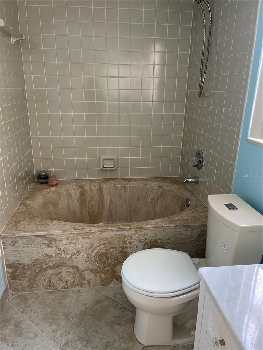 28 BRISTOL LN, PALM COAST, FL, 32137