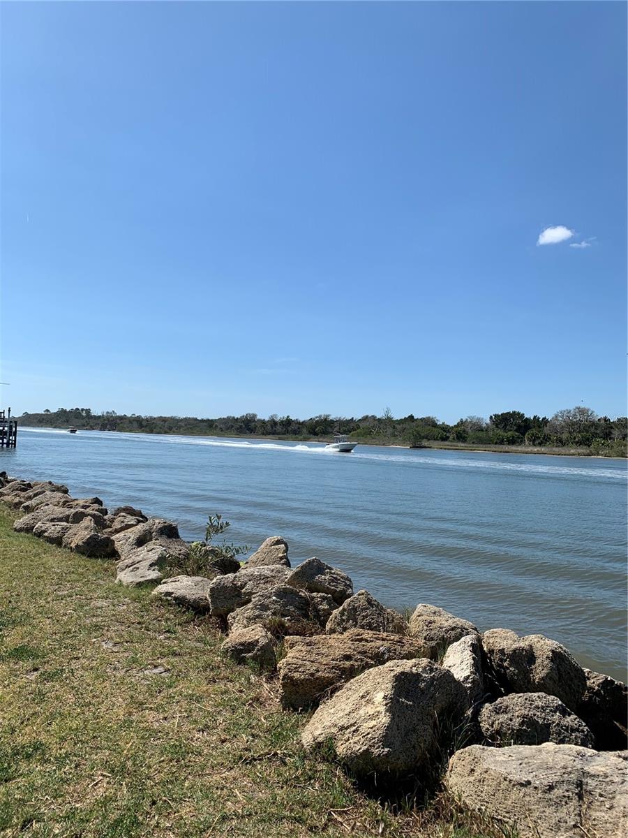 28 BRISTOL LN, PALM COAST, FL, 32137