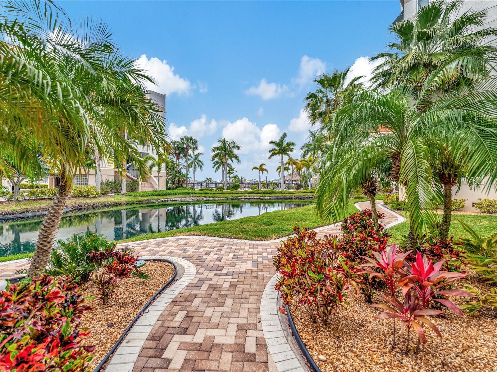 1022 BELLASOL WAY #5302, APOLLO BEACH, FL, 33572