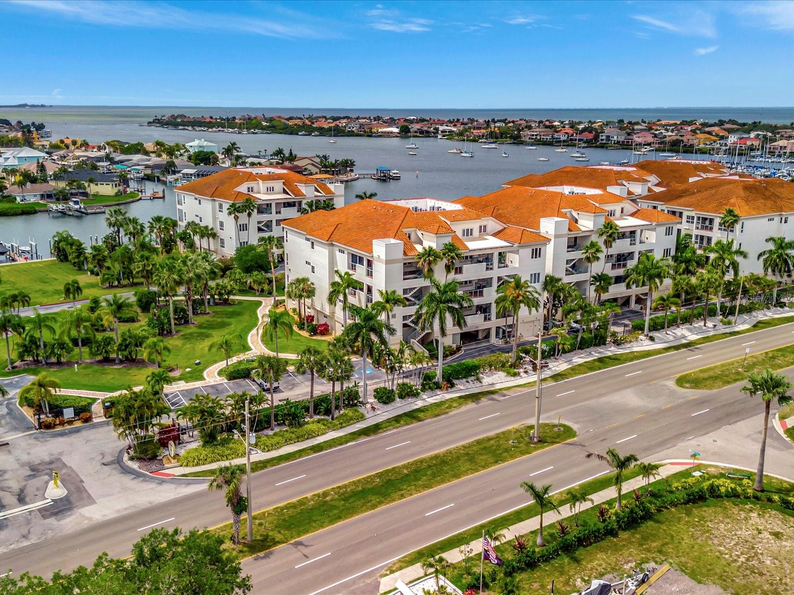 1022 BELLASOL WAY #5302, APOLLO BEACH, FL, 33572