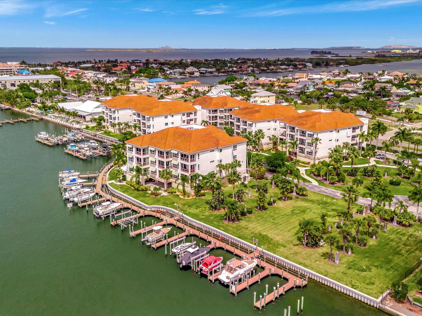 1022 BELLASOL WAY #5302, APOLLO BEACH, FL, 33572