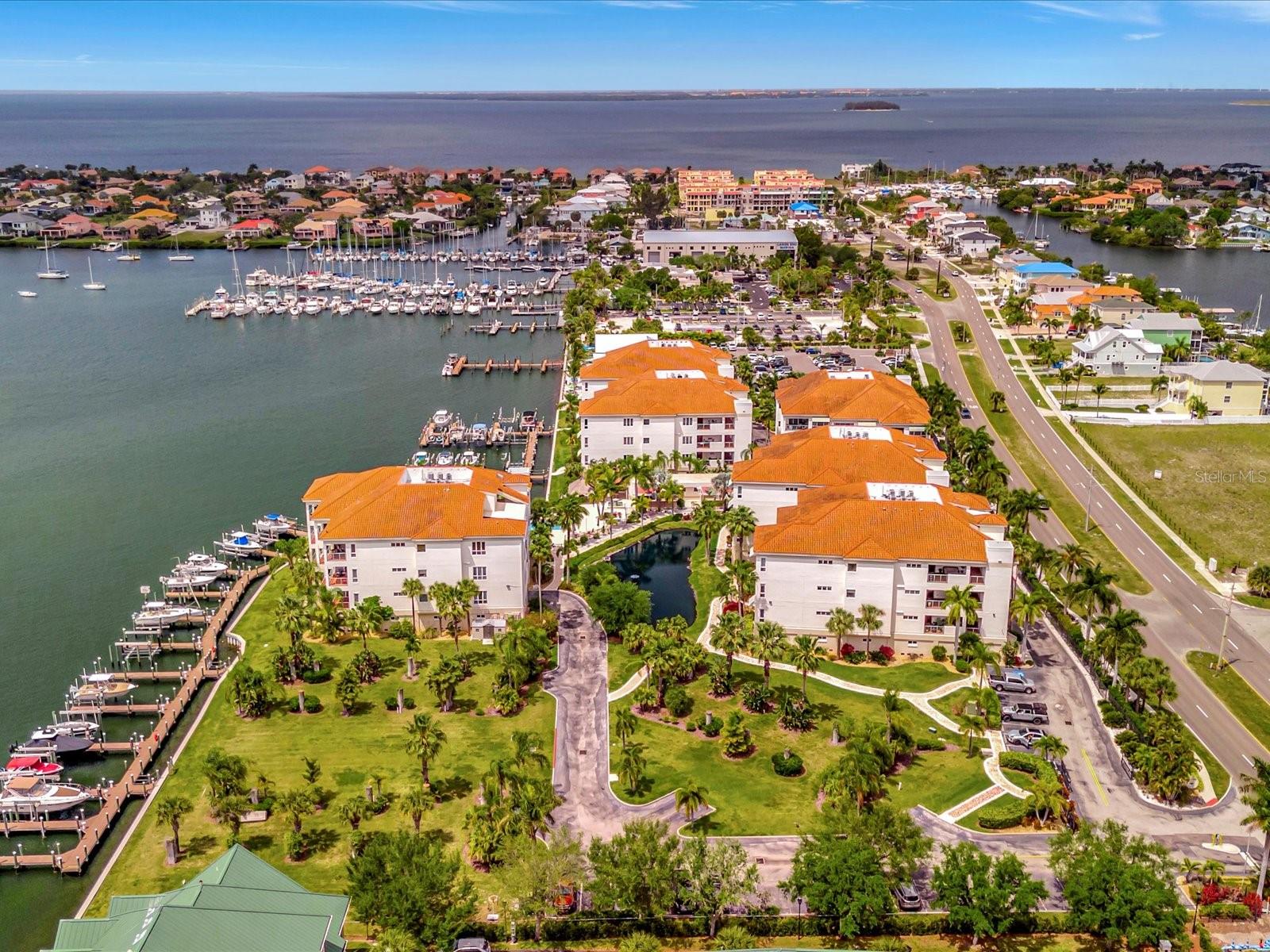 1022 BELLASOL WAY #5302, APOLLO BEACH, FL, 33572
