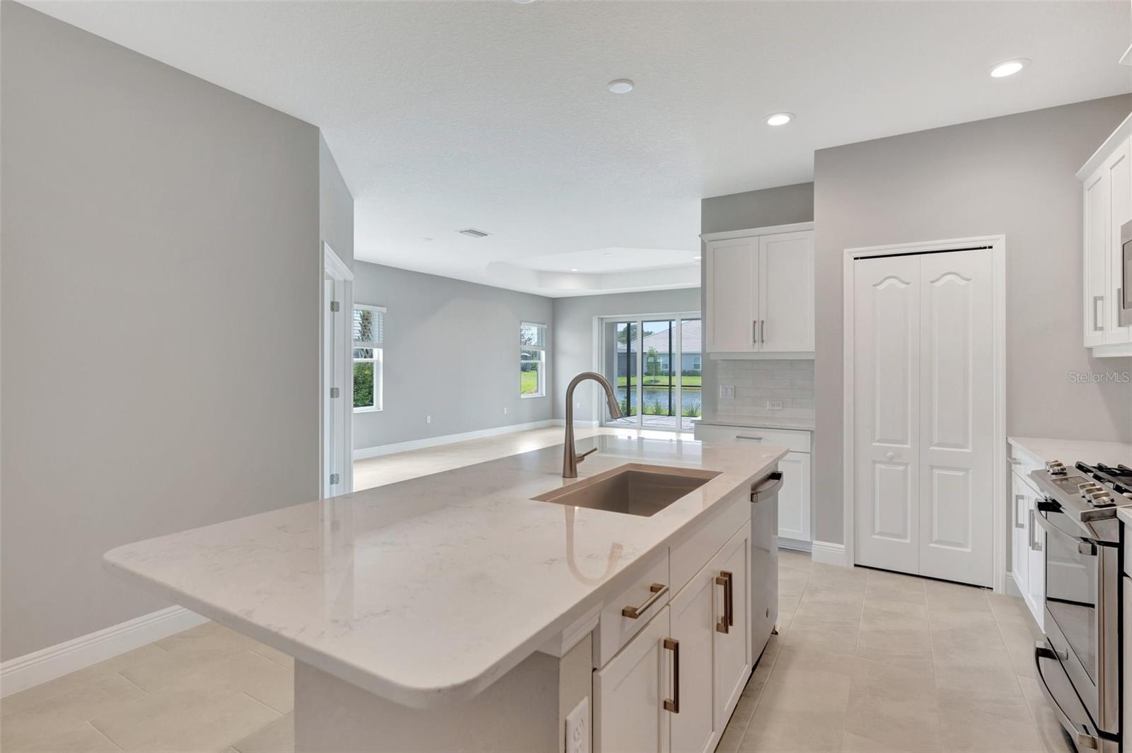 2638 LIGHT SKY LN, BRADENTON, FL, 34211