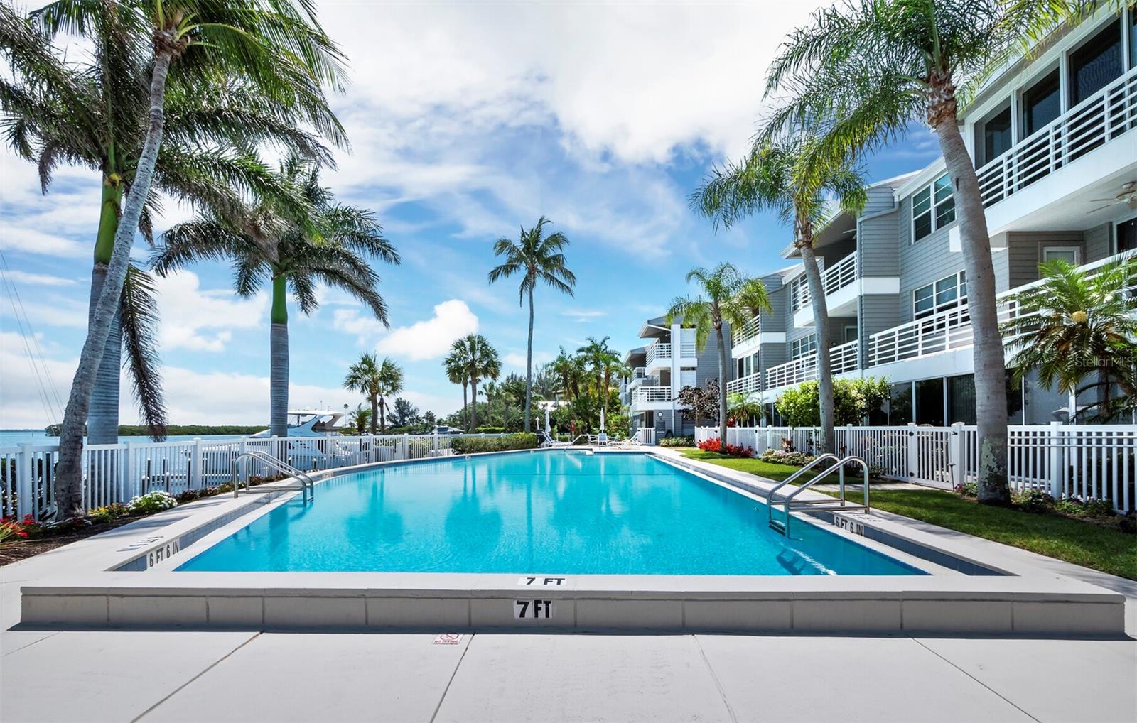 615 DREAM ISLAND PL #105, LONGBOAT KEY, FL, 34228