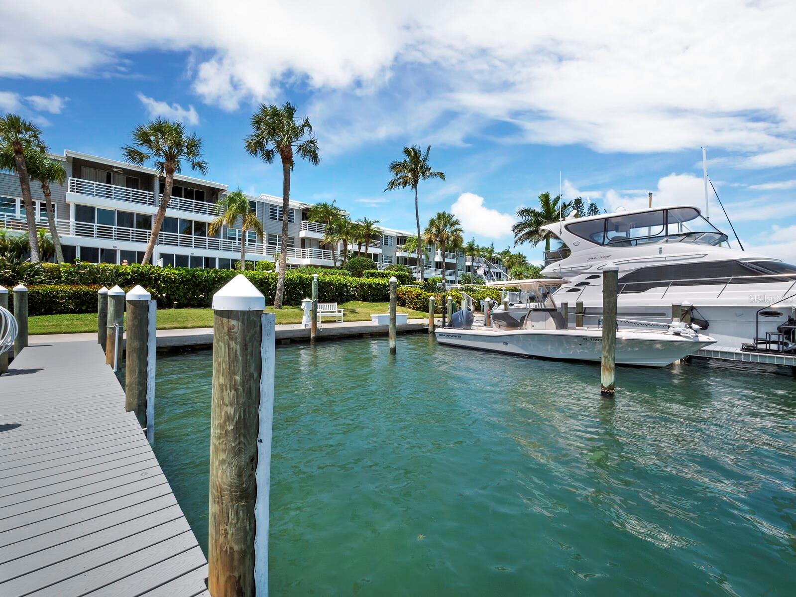 615 DREAM ISLAND PL #105, LONGBOAT KEY, FL, 34228