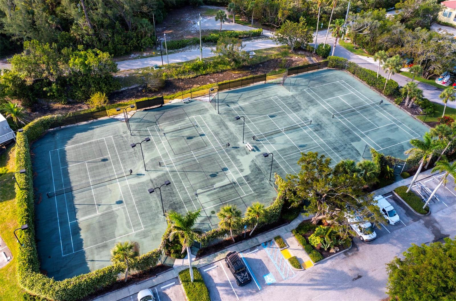 615 DREAM ISLAND PL #105, LONGBOAT KEY, FL, 34228