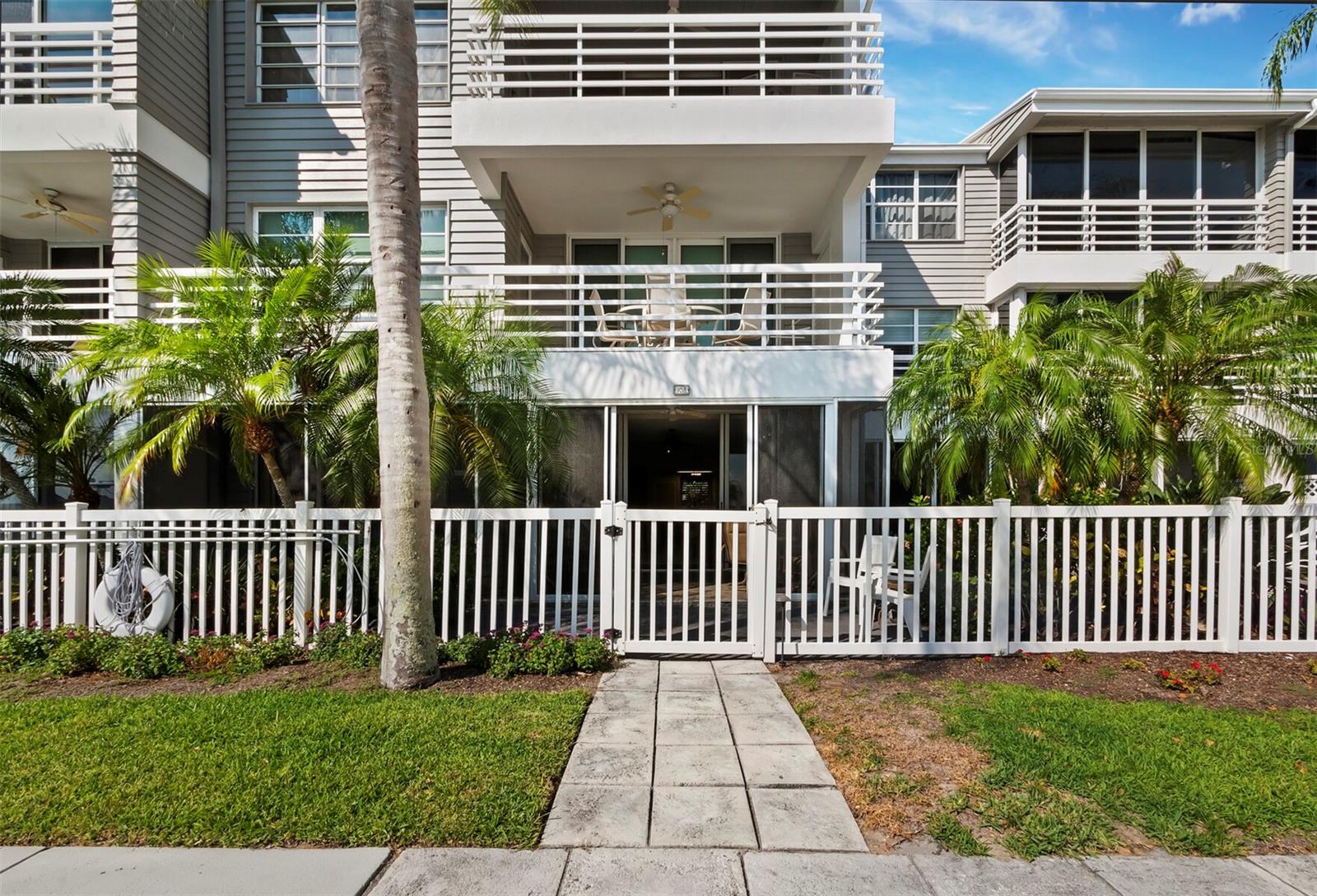615 DREAM ISLAND PL #105, LONGBOAT KEY, FL, 34228