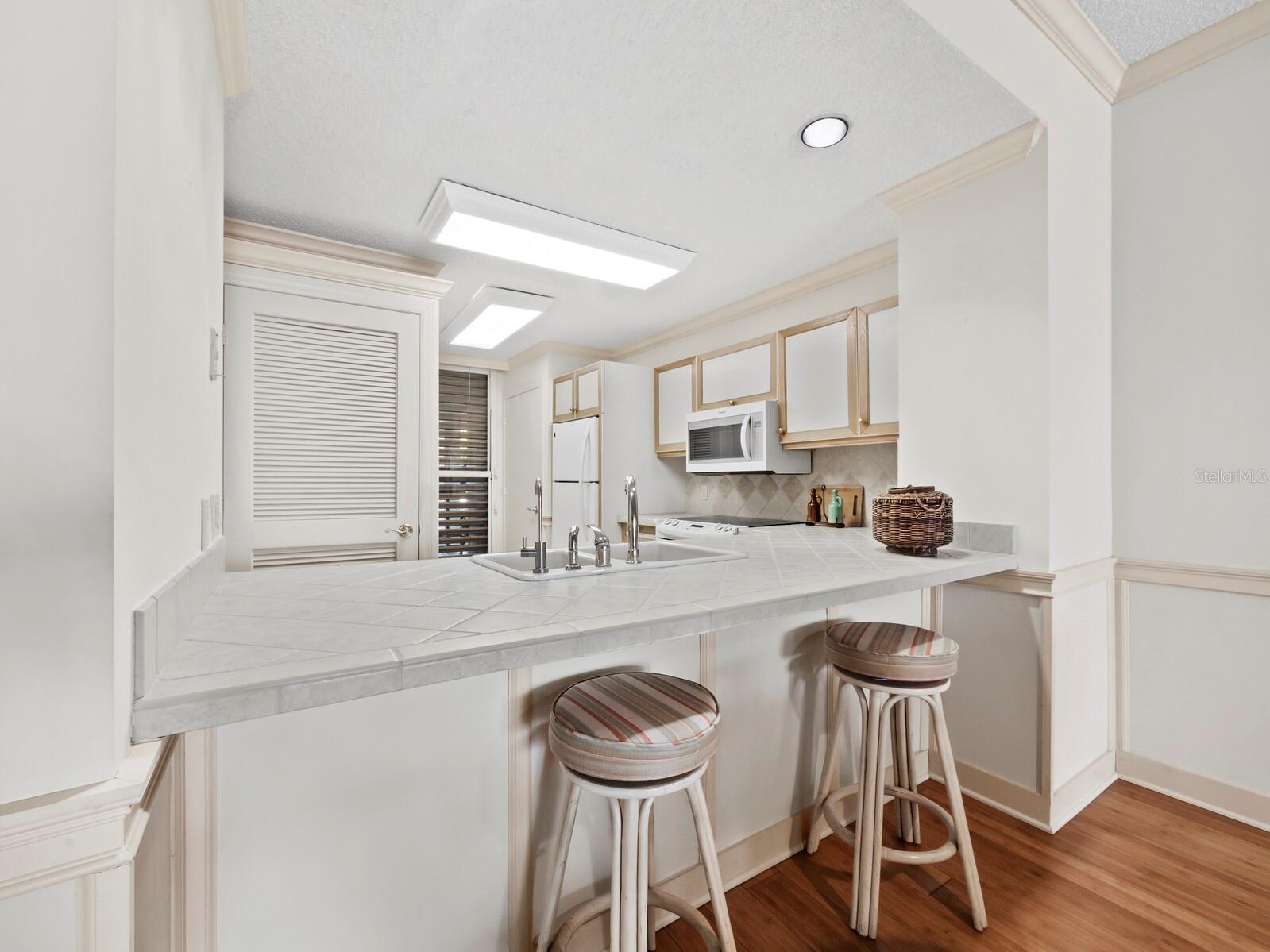 615 DREAM ISLAND PL #105, LONGBOAT KEY, FL, 34228