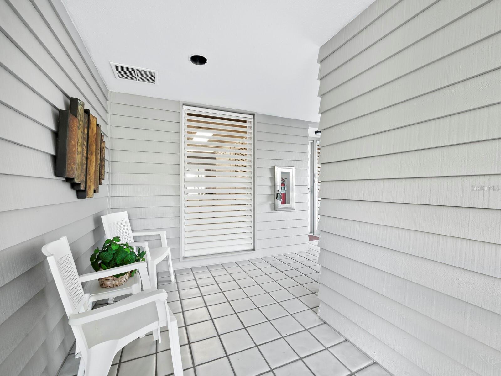 615 DREAM ISLAND PL #105, LONGBOAT KEY, FL, 34228