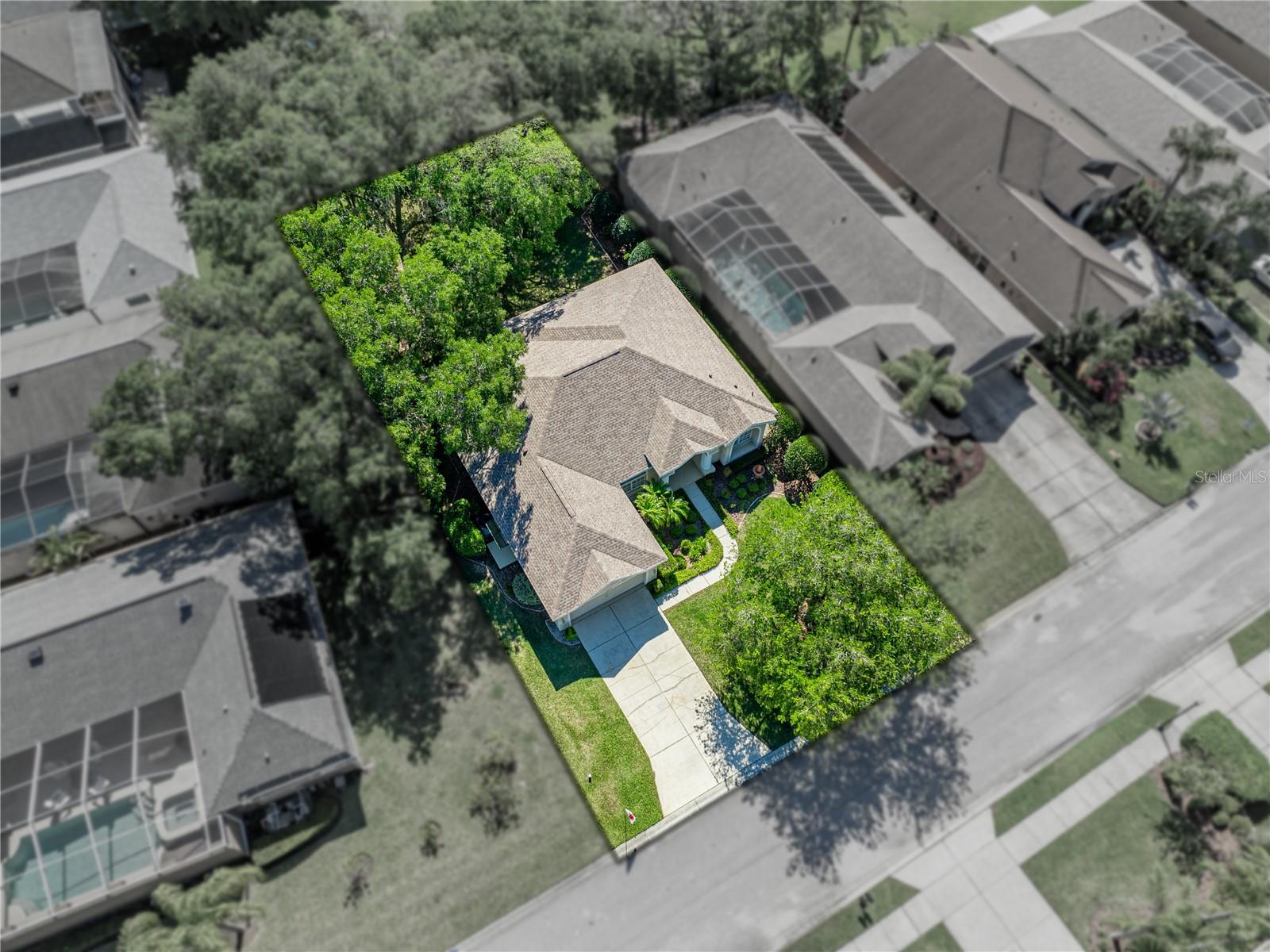 12215 WOODLANDS CIR, DADE CITY, FL, 33525