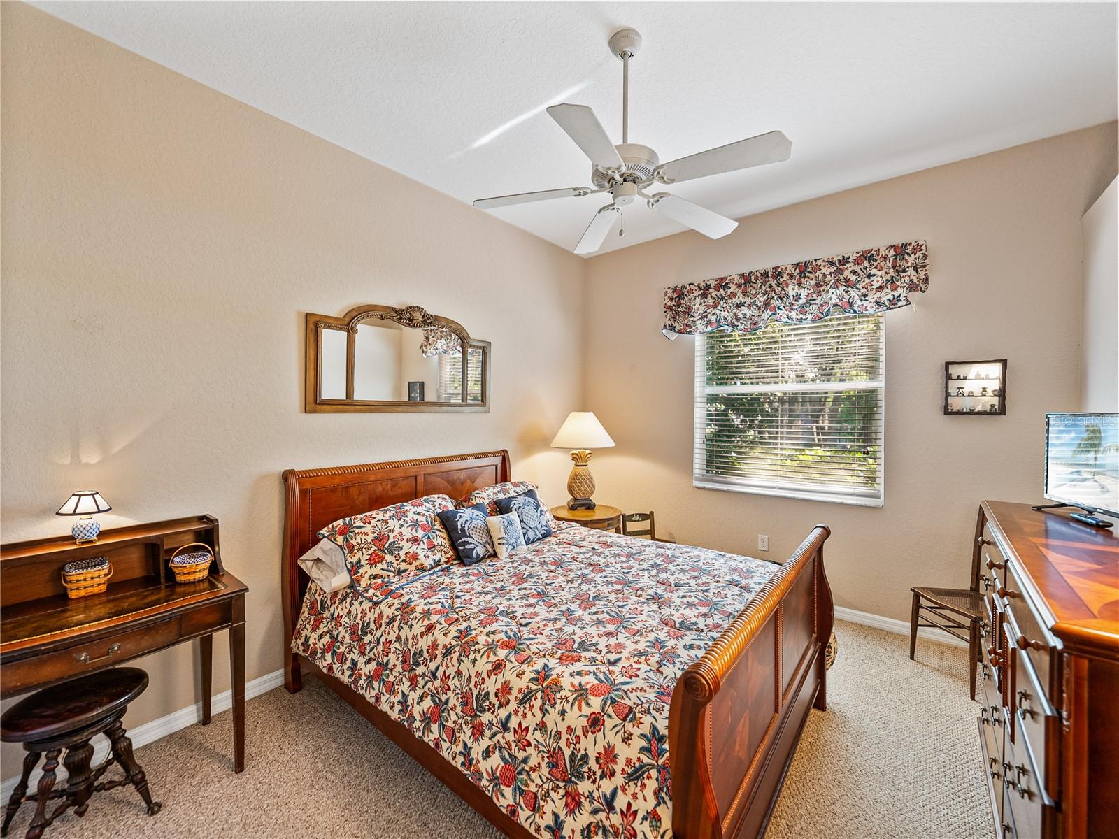 12215 WOODLANDS CIR, DADE CITY, FL, 33525