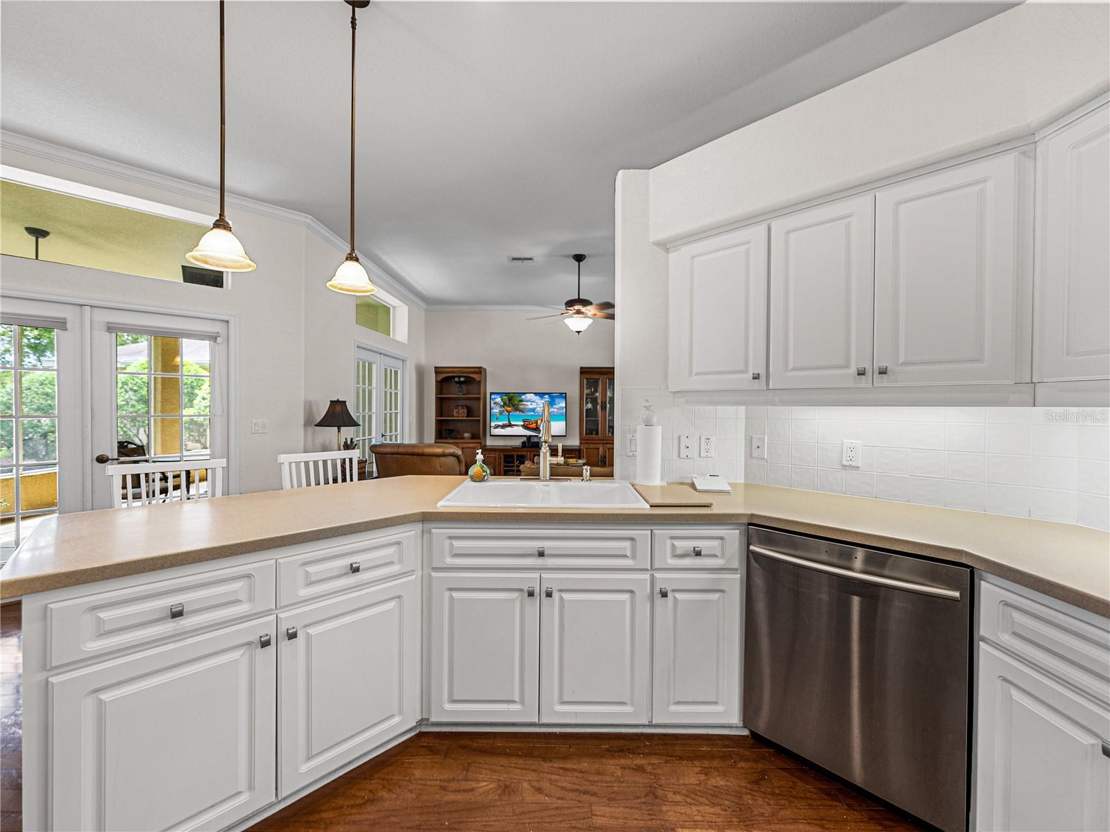12215 WOODLANDS CIR, DADE CITY, FL, 33525