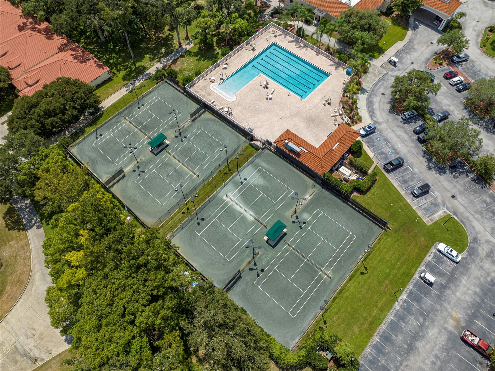 12215 WOODLANDS CIR, DADE CITY, FL, 33525