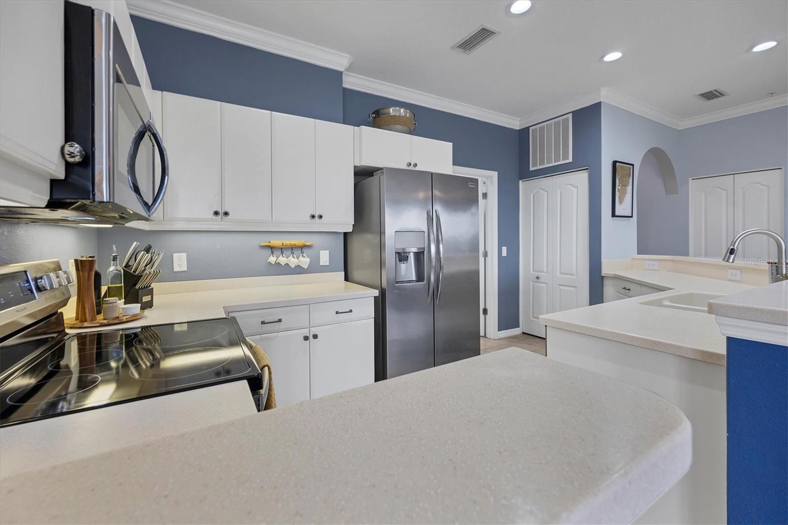 16478 GLORIA LN #208, NOKOMIS, FL, 34275