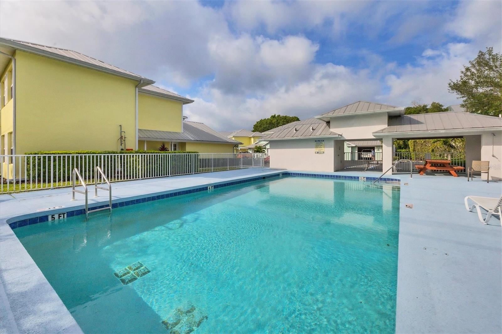 16478 GLORIA LN #208, NOKOMIS, FL, 34275