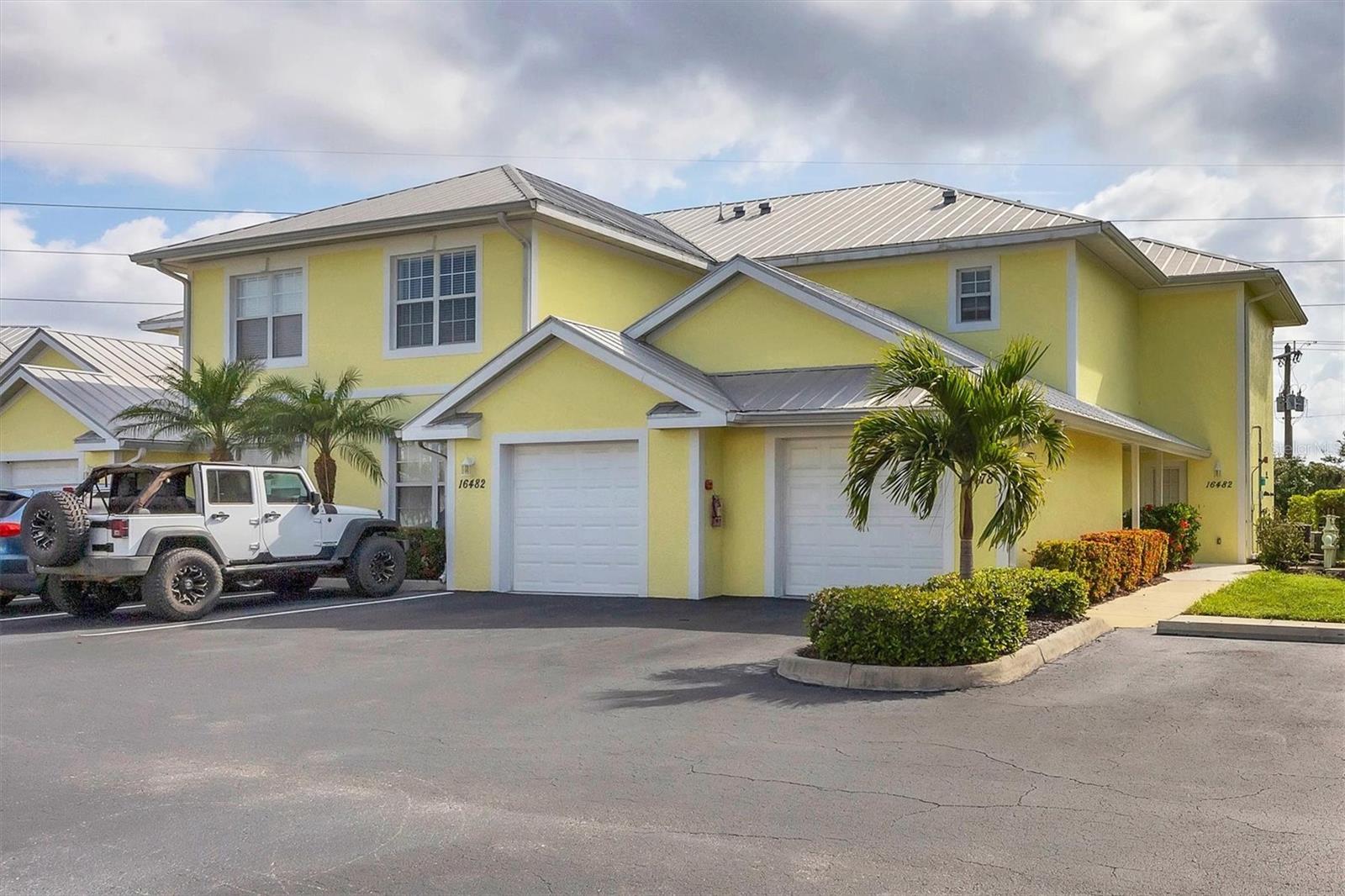 16478 GLORIA LN #208, NOKOMIS, FL, 34275