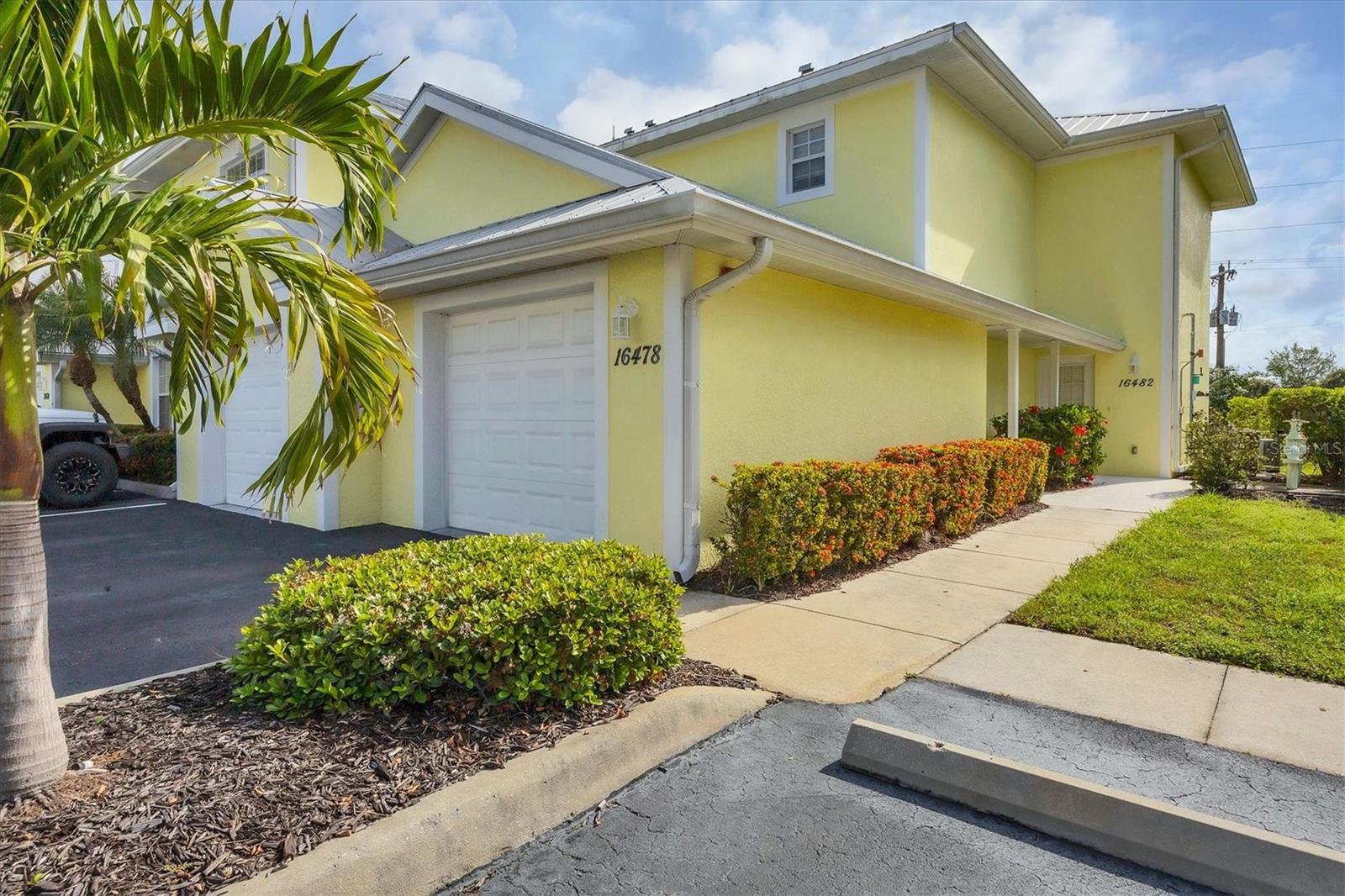 16478 GLORIA LN #208, NOKOMIS, FL, 34275