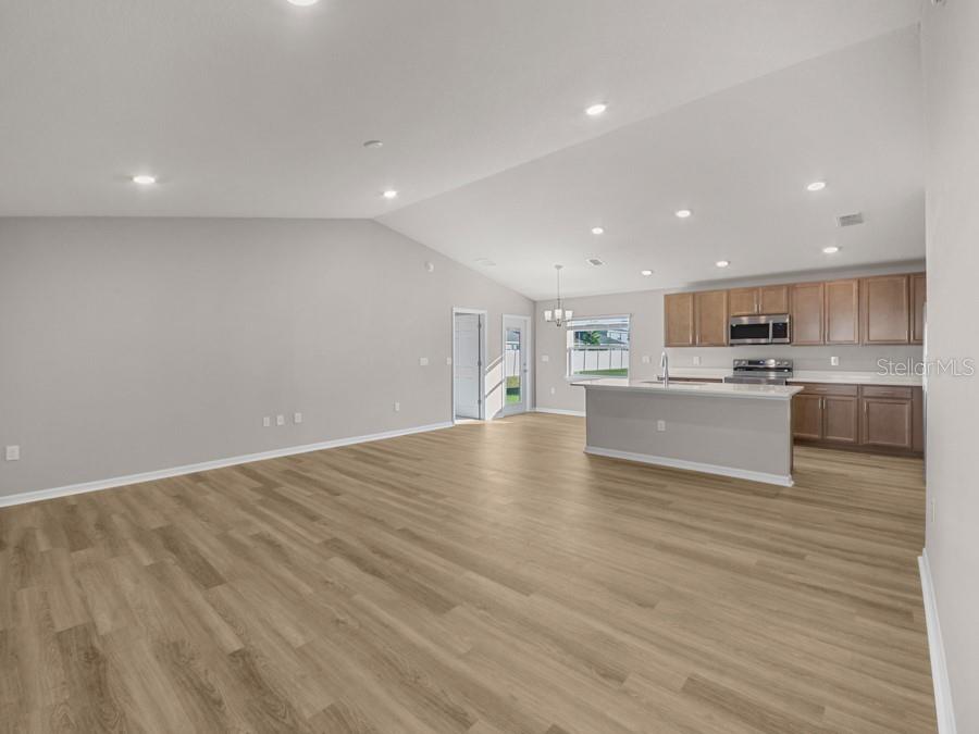 35559 BELLINGTON BLVD, ZEPHYRHILLS, FL, 33541