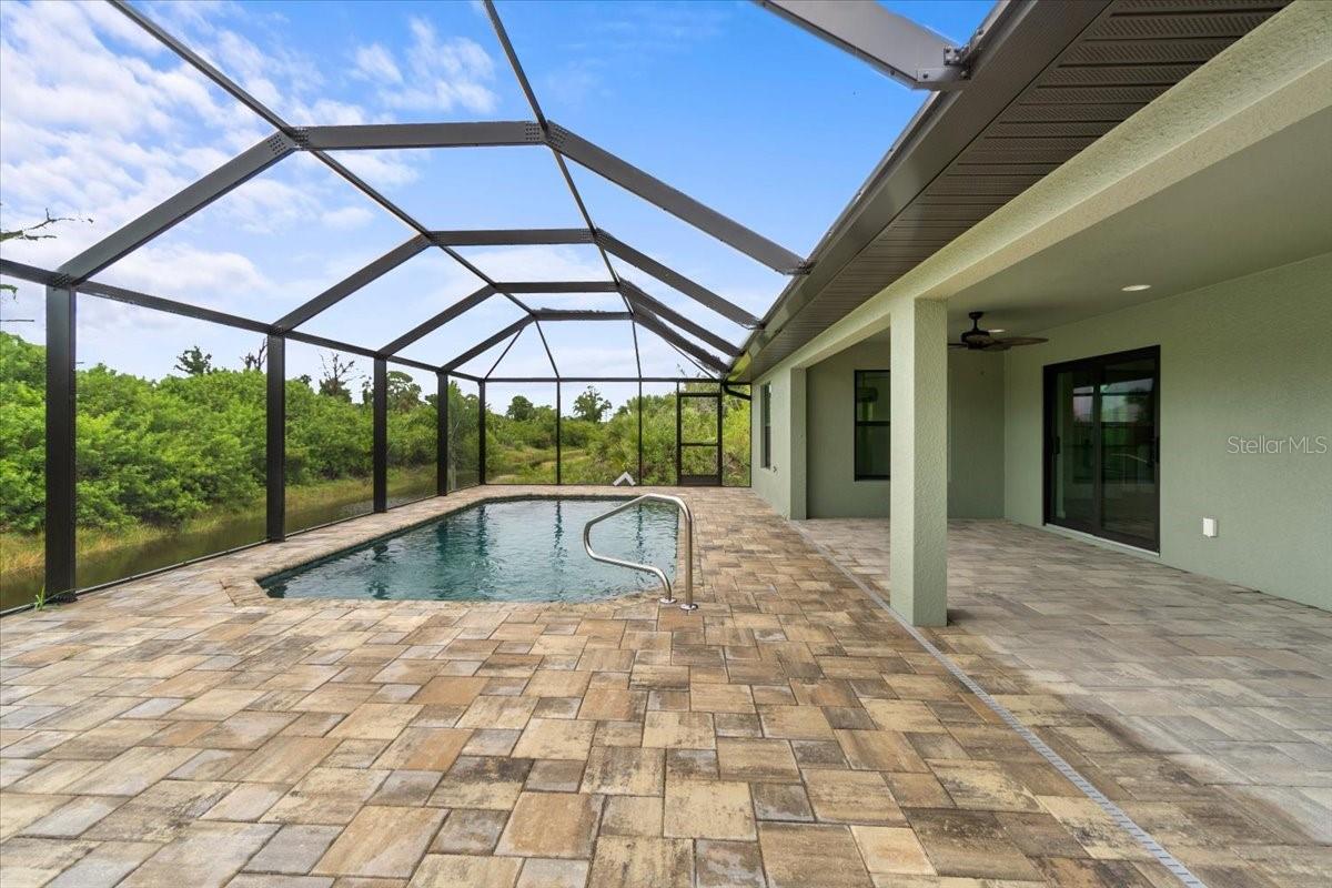 156 HADDOCK DR, ROTONDA WEST, FL, 33947