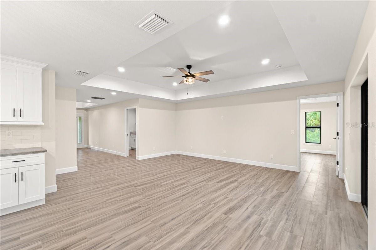 156 HADDOCK DR, ROTONDA WEST, FL, 33947