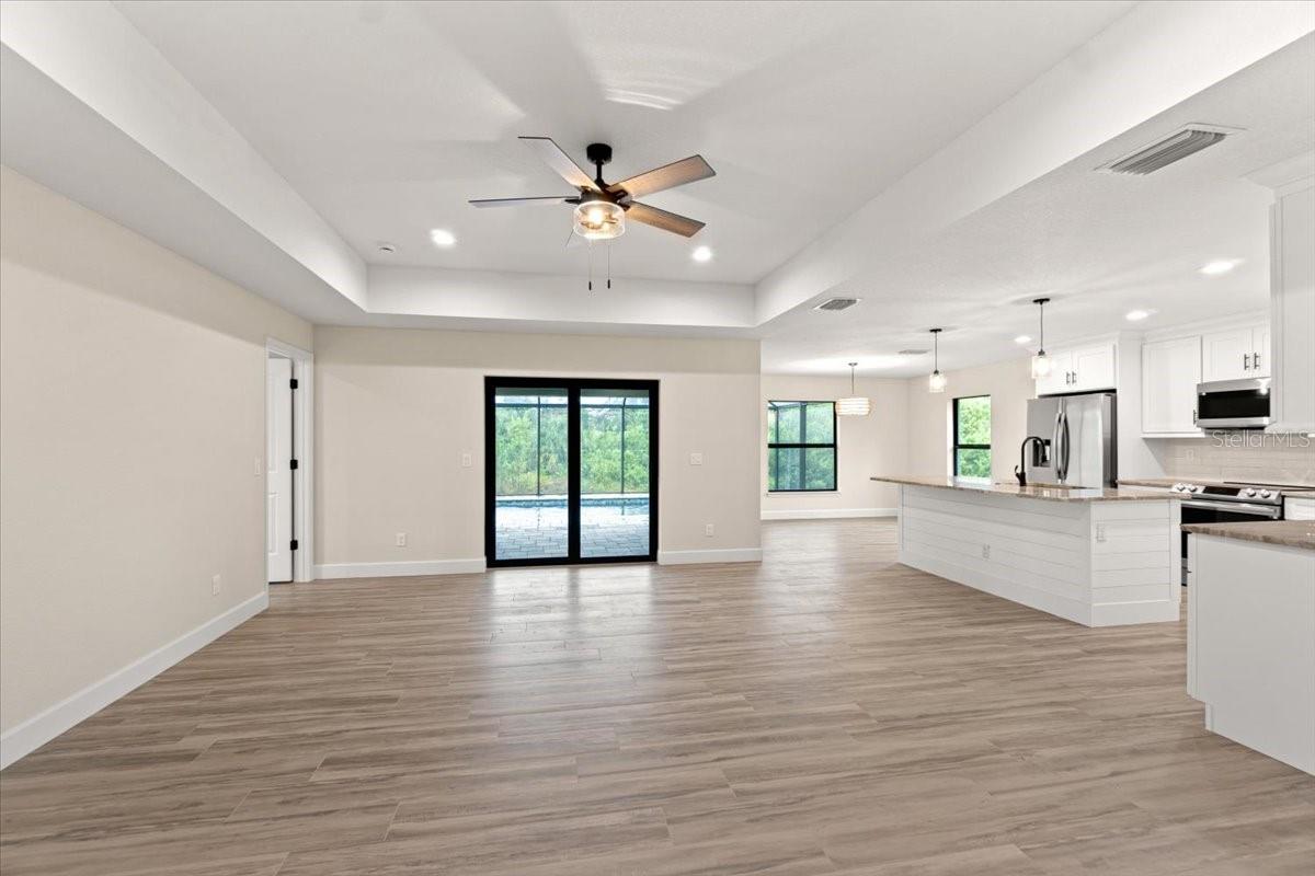156 HADDOCK DR, ROTONDA WEST, FL, 33947