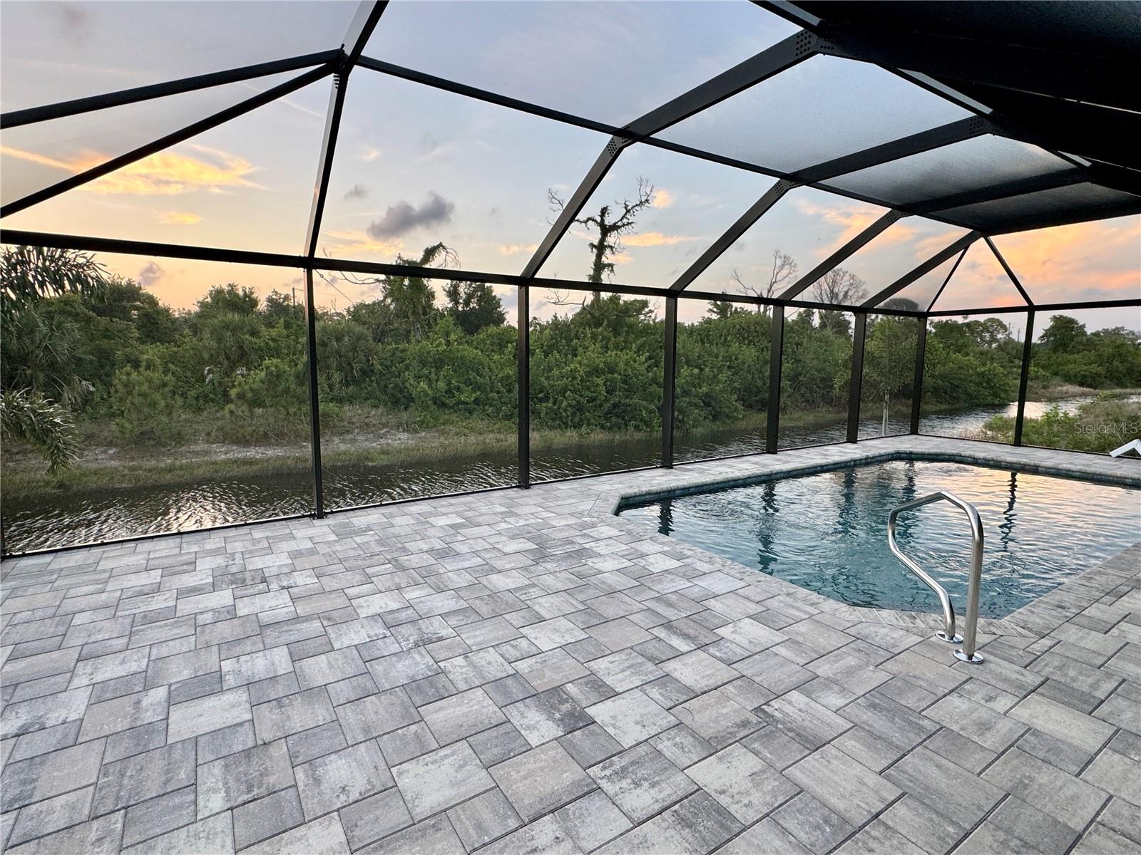 156 HADDOCK DR, ROTONDA WEST, FL, 33947