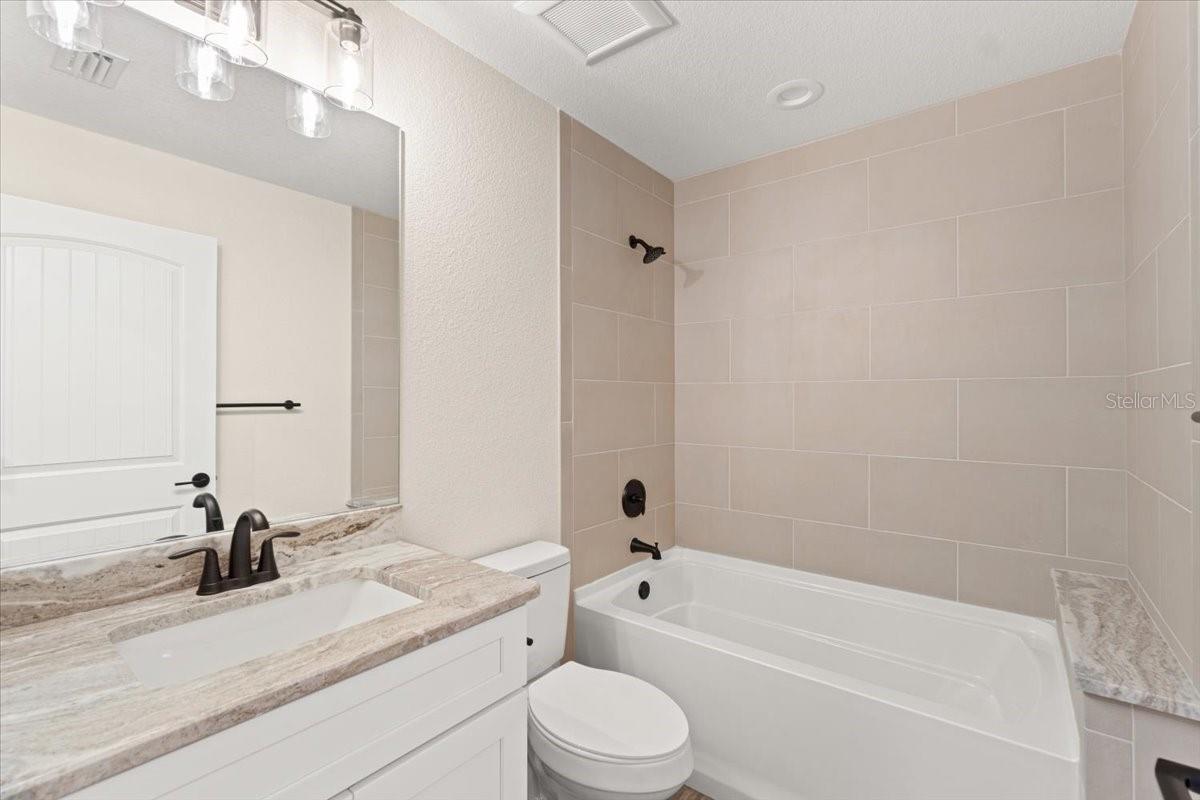 156 HADDOCK DR, ROTONDA WEST, FL, 33947