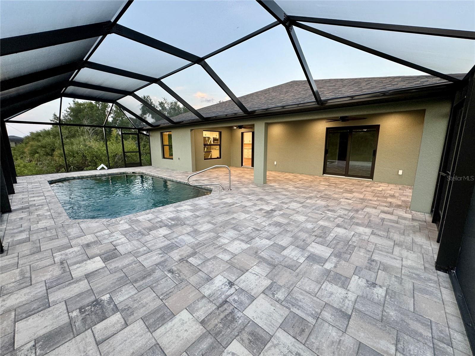156 HADDOCK DR, ROTONDA WEST, FL, 33947