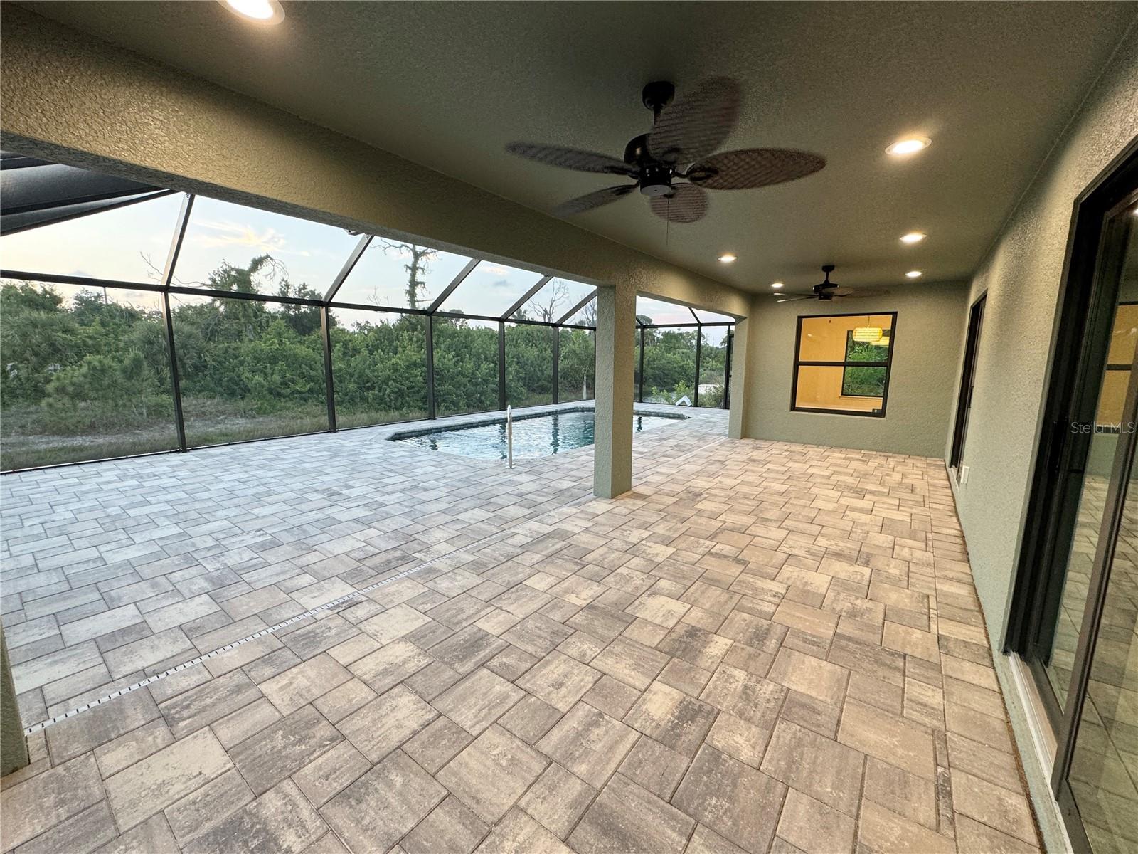 156 HADDOCK DR, ROTONDA WEST, FL, 33947