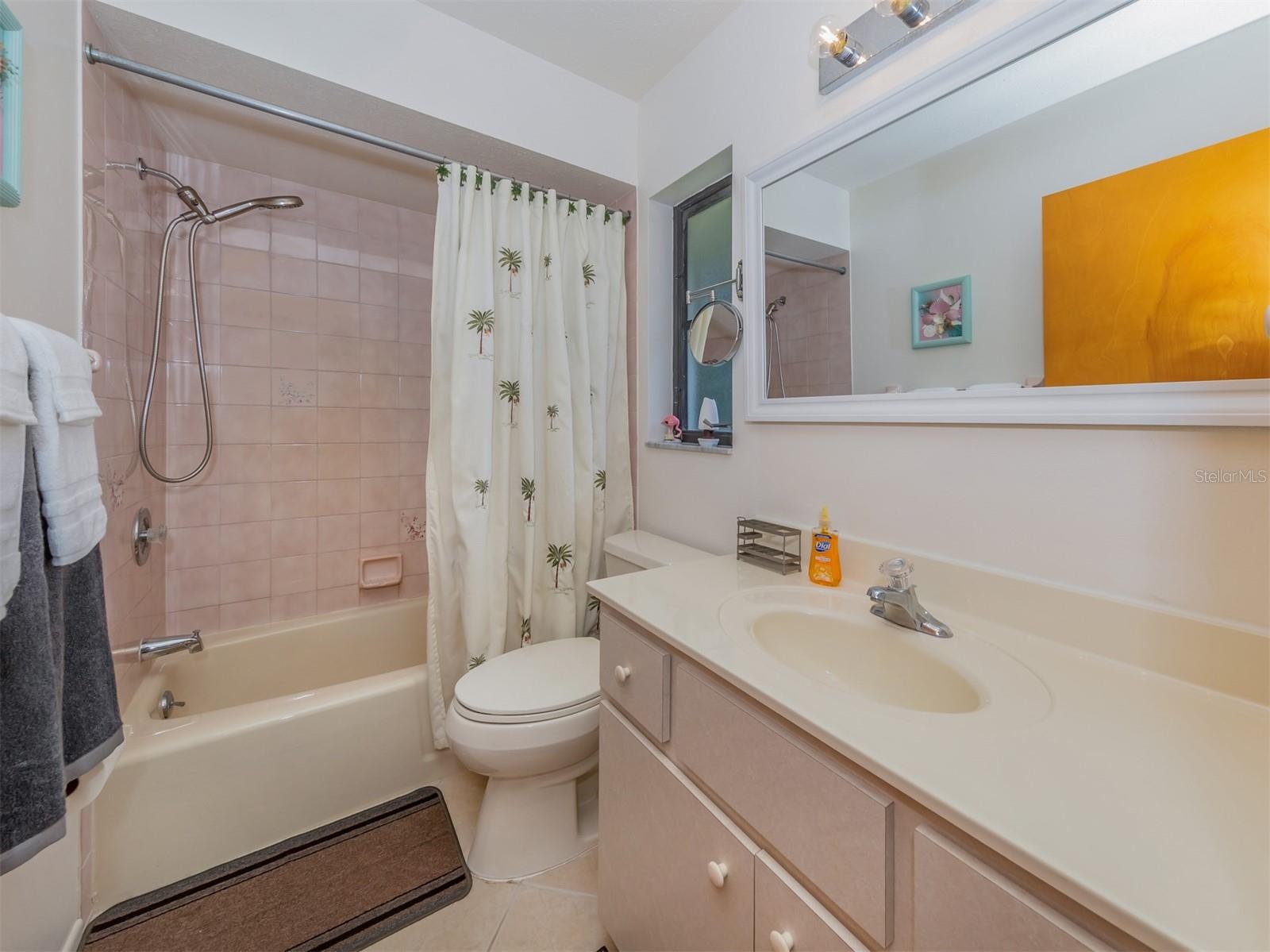 1211 SOUTHLAND RD, VENICE, FL, 34293