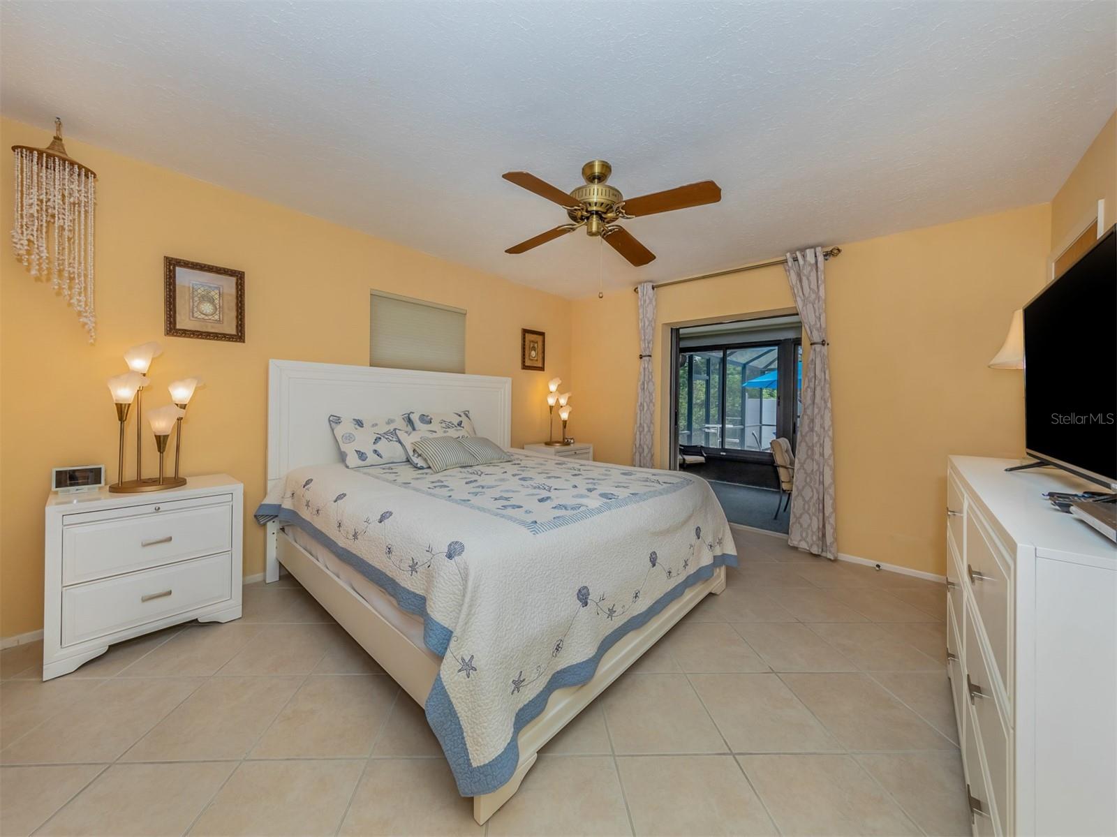 1211 SOUTHLAND RD, VENICE, FL, 34293