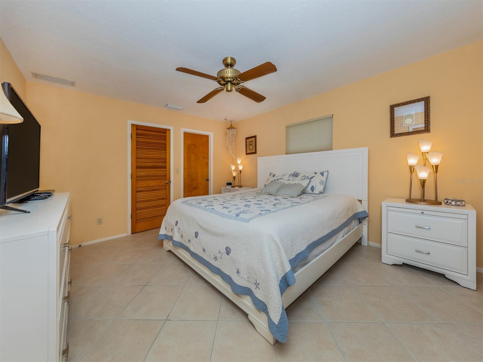1211 SOUTHLAND RD, VENICE, FL, 34293