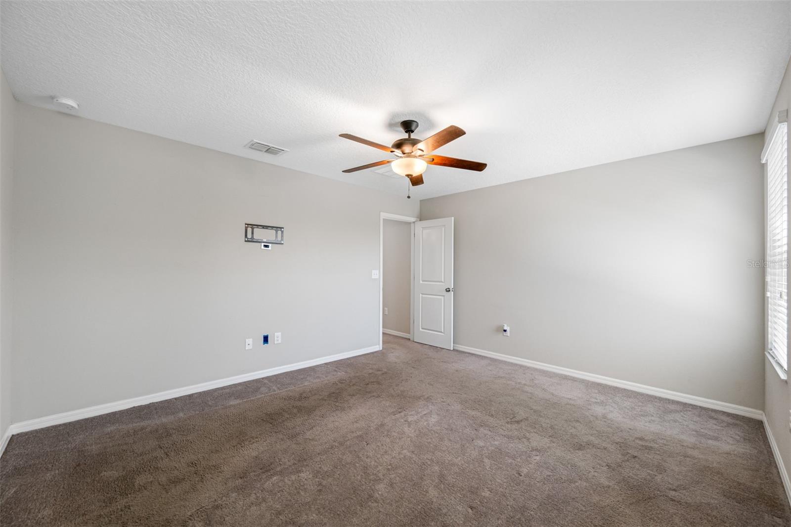 17035 PEACEFUL VALLEY DR, WIMAUMA, FL, 33598