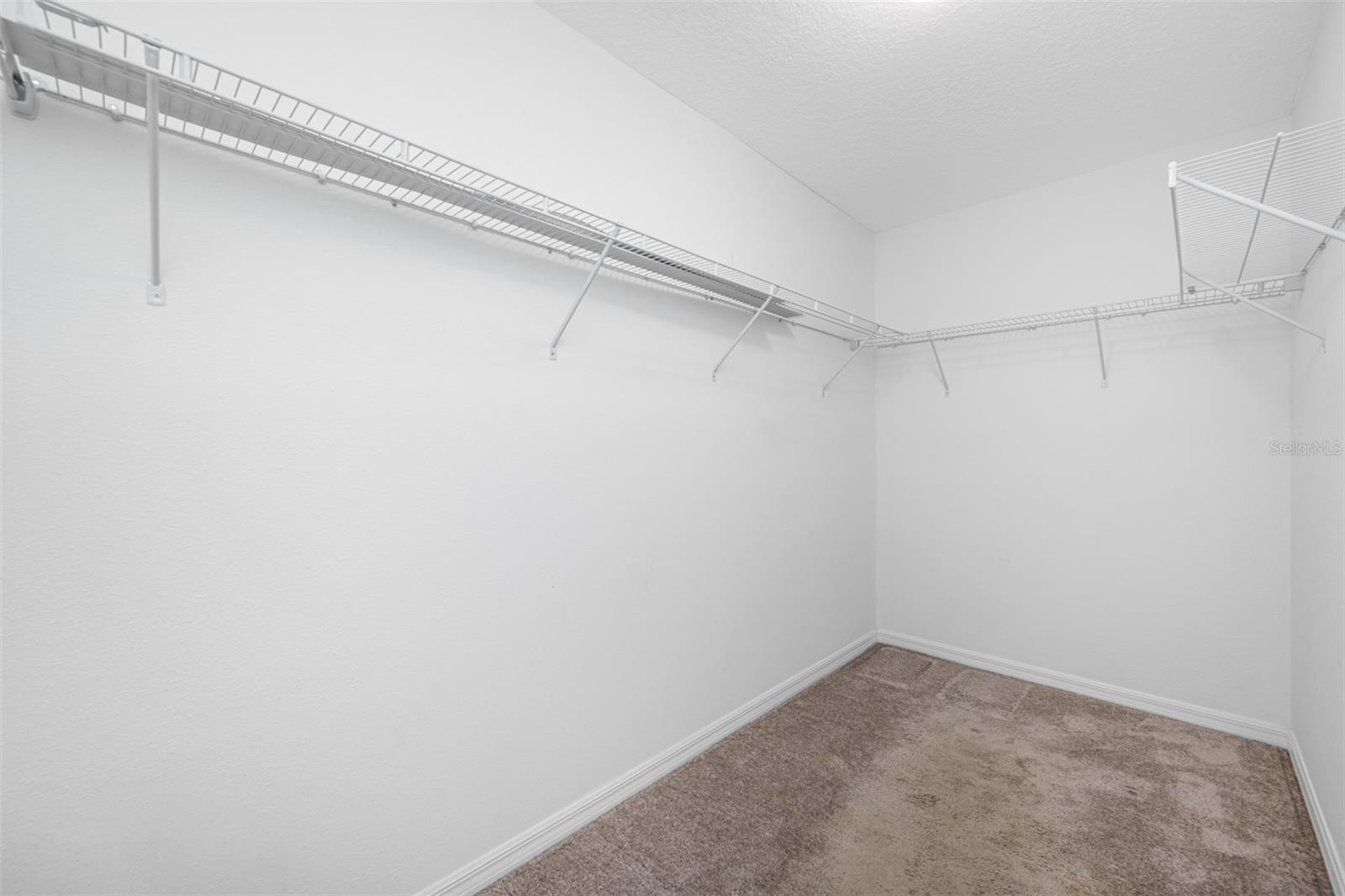 17035 PEACEFUL VALLEY DR, WIMAUMA, FL, 33598