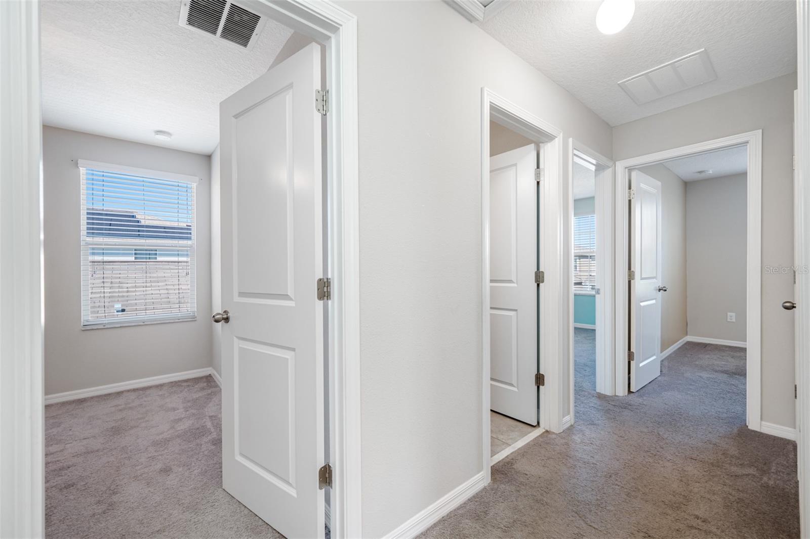 17035 PEACEFUL VALLEY DR, WIMAUMA, FL, 33598
