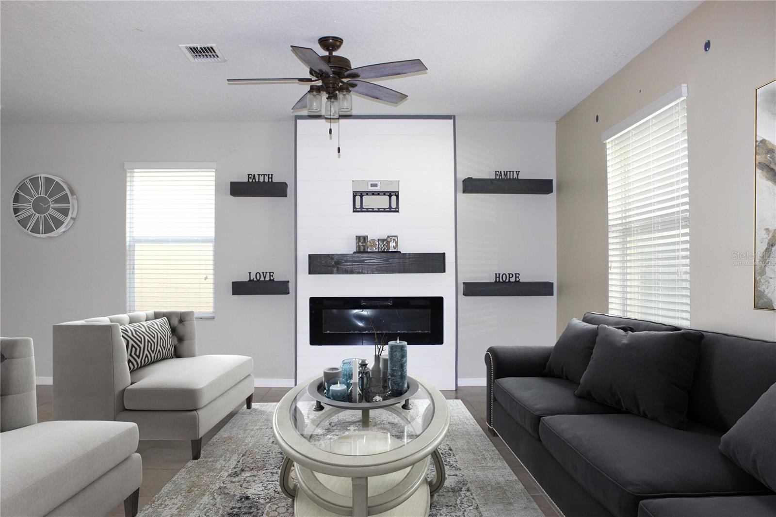 17035 PEACEFUL VALLEY DR, WIMAUMA, FL, 33598
