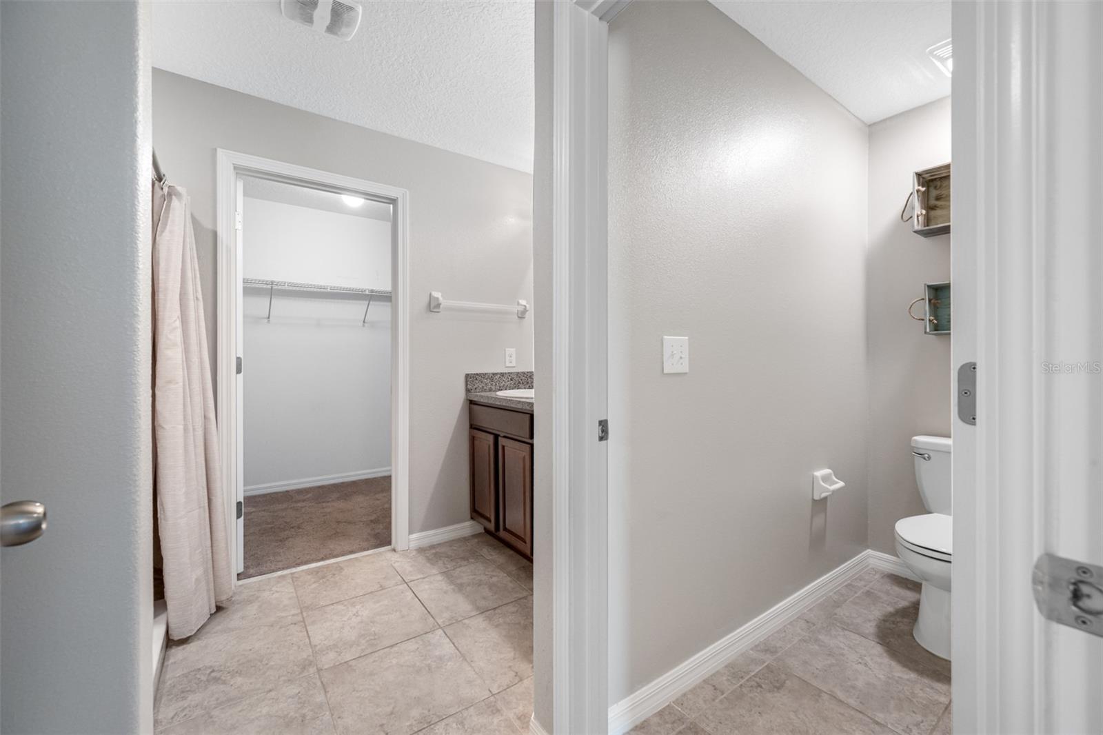 17035 PEACEFUL VALLEY DR, WIMAUMA, FL, 33598