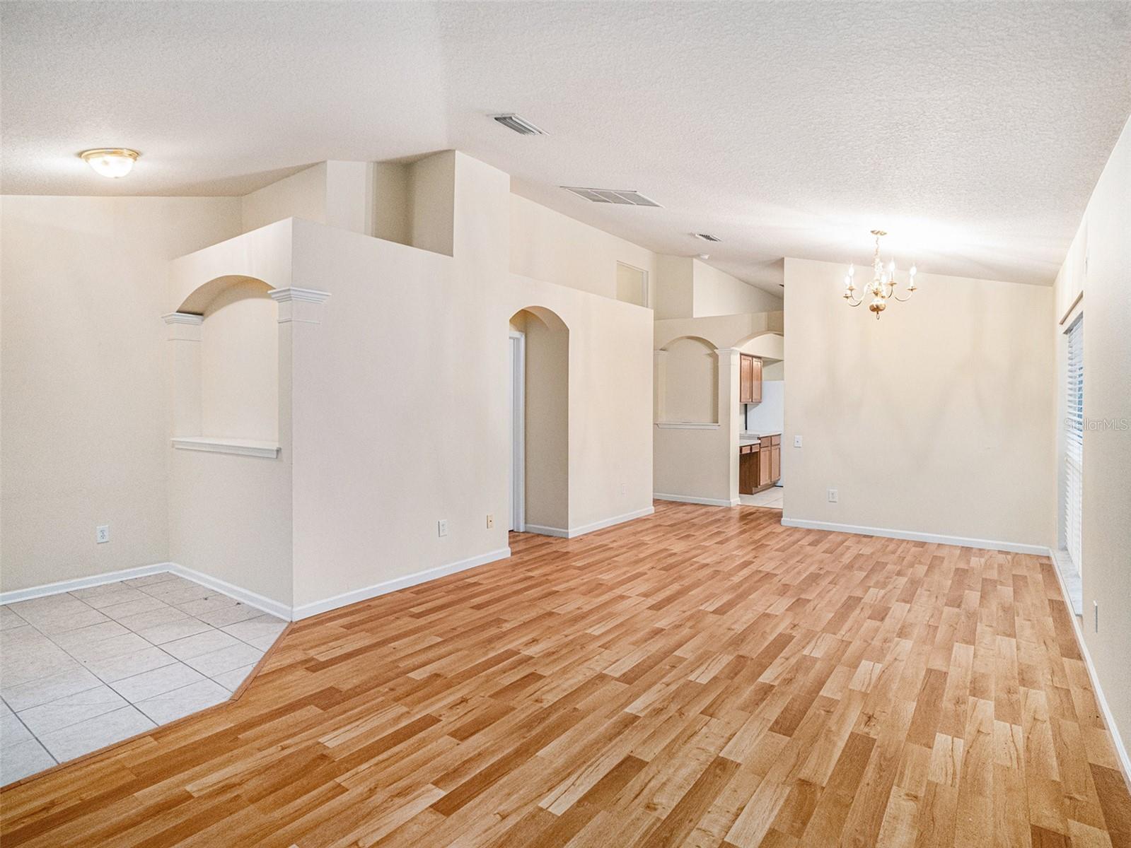 11440 MISTY ISLE LN, RIVERVIEW, FL, 33579