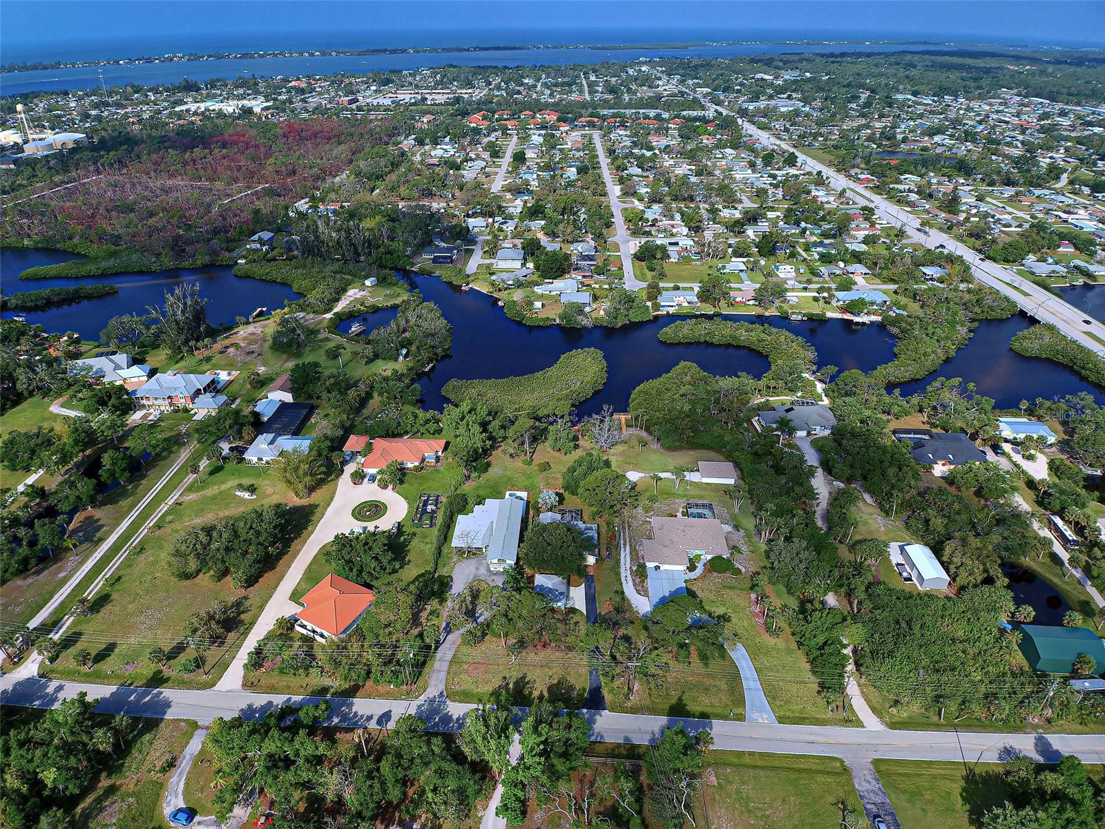 110 S OXFORD DR, ENGLEWOOD, FL, 34223
