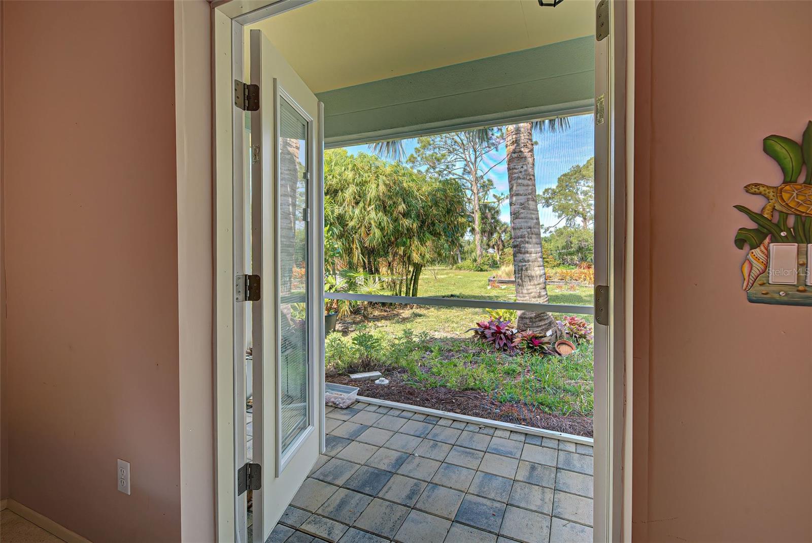 110 S OXFORD DR, ENGLEWOOD, FL, 34223