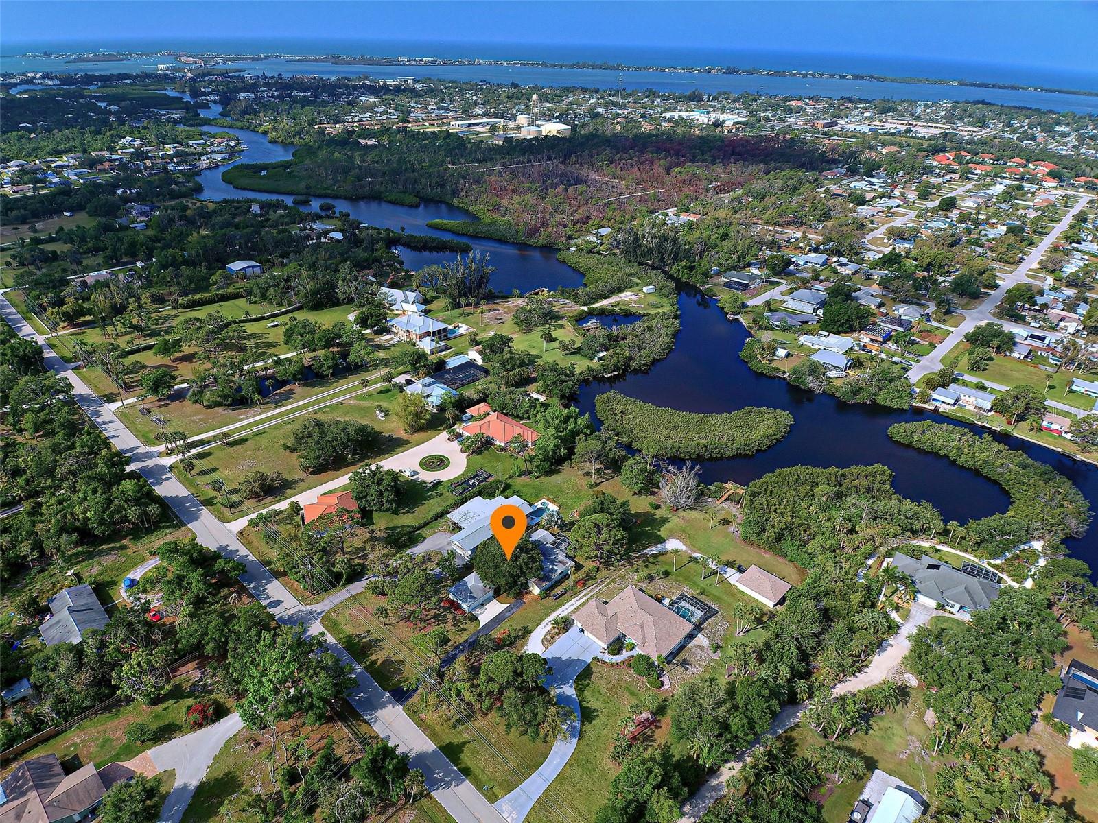 110 S OXFORD DR, ENGLEWOOD, FL, 34223