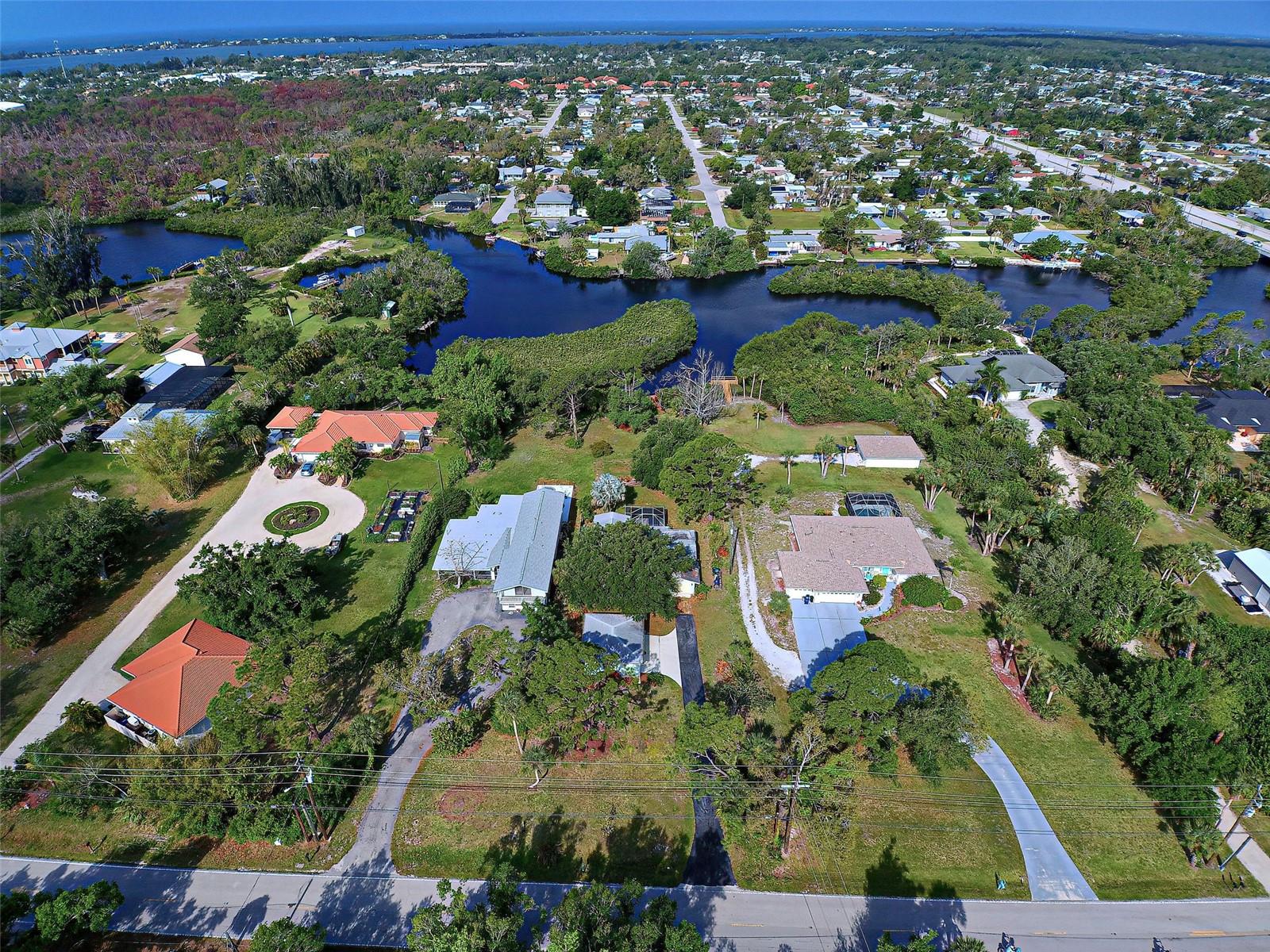 110 S OXFORD DR, ENGLEWOOD, FL, 34223