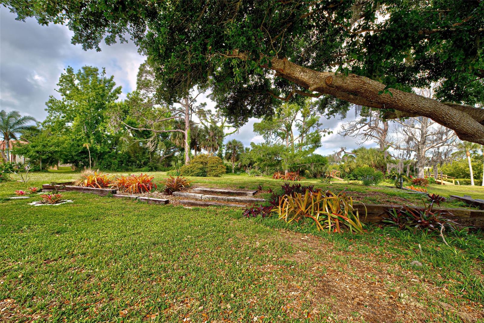 110 S OXFORD DR, ENGLEWOOD, FL, 34223