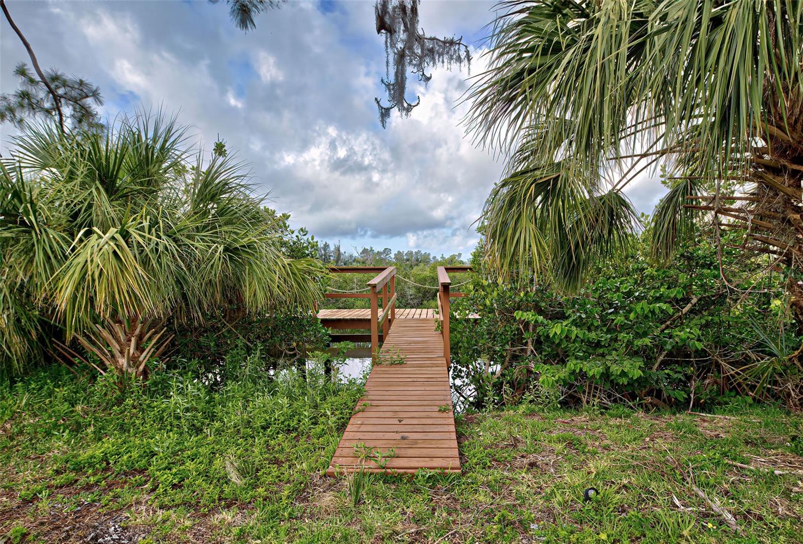 110 S OXFORD DR, ENGLEWOOD, FL, 34223